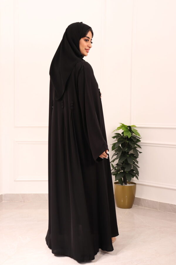 ⁦عباية كلوش سادة بكسر مريحة⁩ - الصورة ⁦8⁩