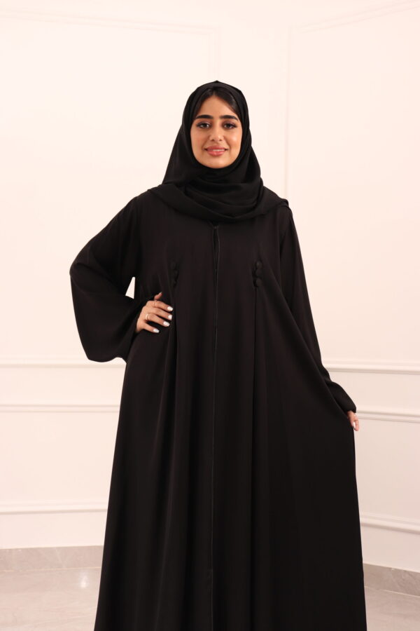 ⁦عباية كلوش سادة بكسر مريحة⁩ - الصورة ⁦11⁩