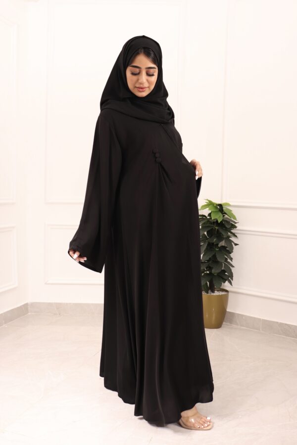 ⁦عباية كلوش سادة بكسر مريحة⁩ - الصورة ⁦14⁩