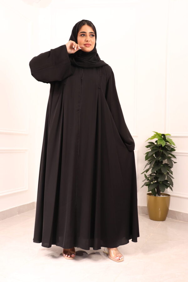 ⁦عبايه كلوش نواعم بقصة و سيع⁩ - الصورة ⁦4⁩