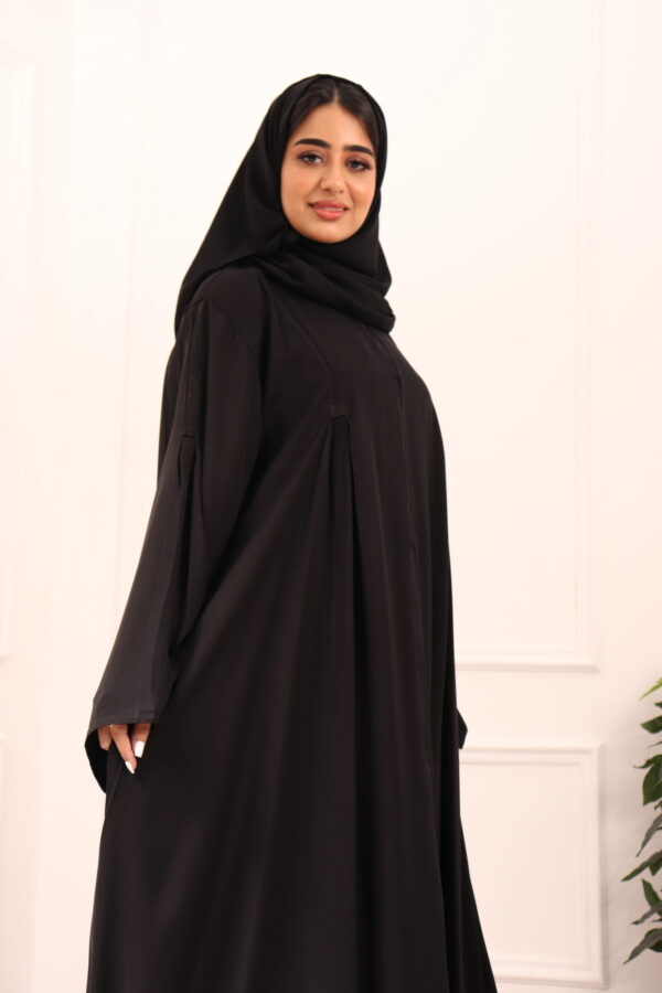 ⁦عبايه كلوش نواعم بقصة و سيع⁩ - الصورة ⁦5⁩