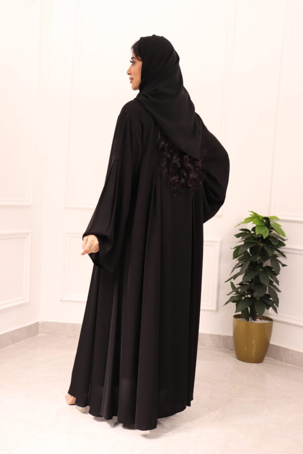 ⁦عبايه كلوش نواعم بقصة و سيع⁩ - الصورة ⁦11⁩