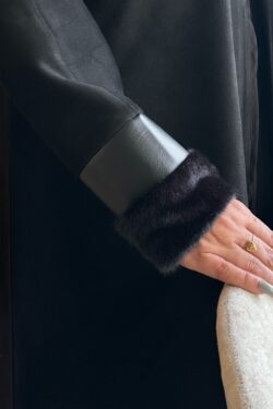 عباية شتوي شامواه بأكمام جلد