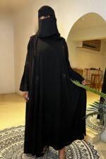 عباية مغلقه انترنت بشك من اجناب