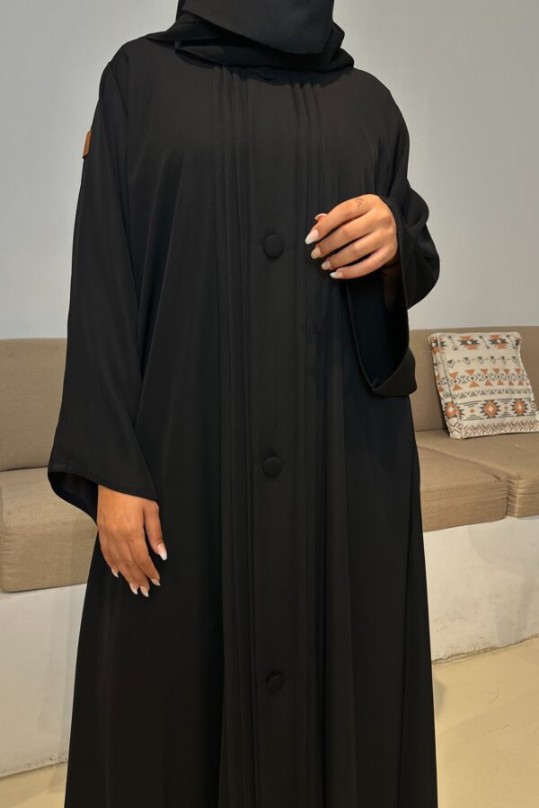 ⁦عباية مغلقة بكسر دقات زي كلوش⁩ - الصورة ⁦6⁩
