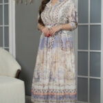 جلابيه بلياقه مندمجه بتشجر البيج و الموف