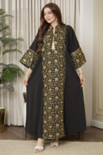 ⁦جلابيه اسود خليجيه بلياقه⁩ - الصورة ⁦2⁩