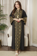 ⁦جلابيه اسود خليجيه بلياقه⁩ - الصورة ⁦3⁩