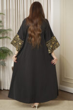 ⁦جلابيه اسود خليجيه بلياقه⁩ - الصورة ⁦4⁩