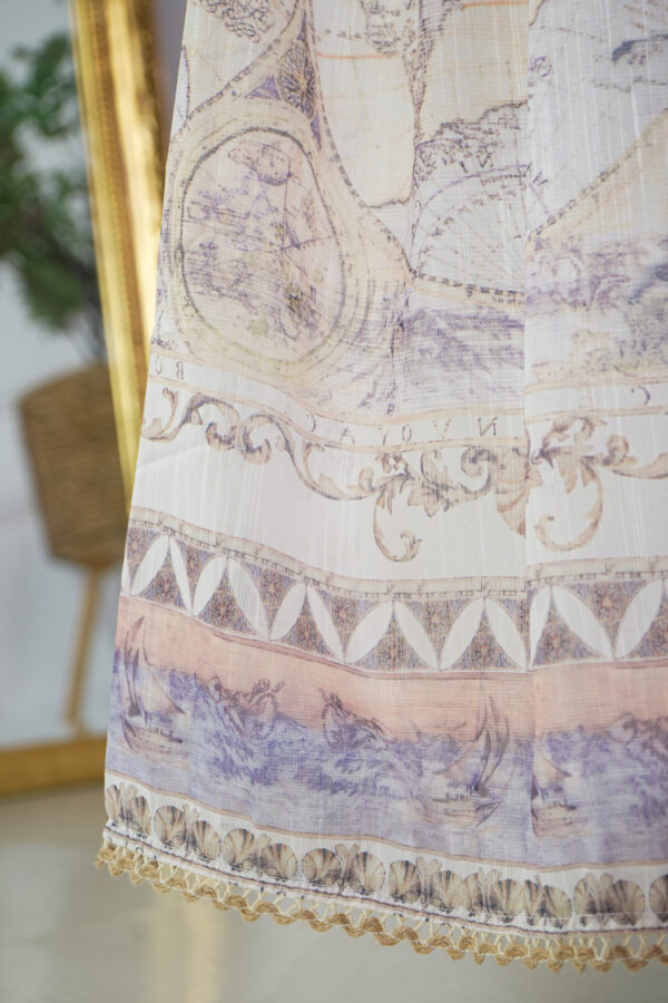 ⁦جلابيه بناتي بلياقه مندمجه بتشجر البيج و الموف⁩ - الصورة ⁦6⁩