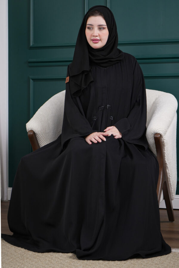 ⁦عباية كلوش كسرات خلفية بفصوص شك أنيقة⁩ - الصورة ⁦6⁩