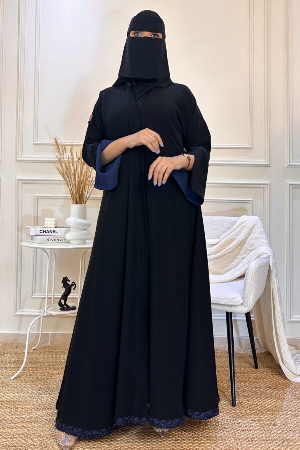 ⁦عبايه ترف كلوش بشريط ورود كحلي⁩ - الصورة ⁦6⁩