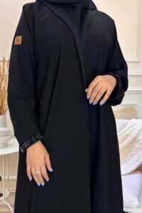 عباية بياقة ٧ وشك