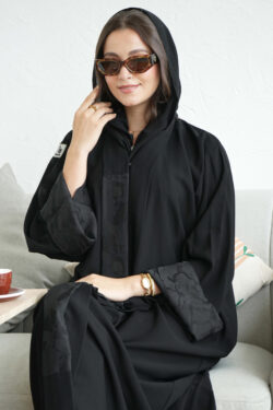 عبايه لهفة كريب كلاسيك بكم طي