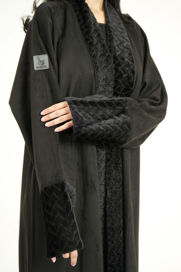 عباية شامواه بأطراف فروه شتوية