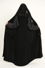 ⁦عباية بدقات بكم مفصول مشجره بالأسود و نحاسي⁩ - الصورة ⁦3⁩