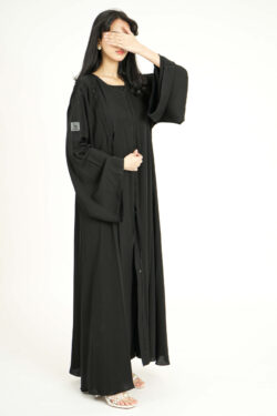 عباية سوداء كلوش نواعم بدقه كلفه مندمجة بسكره