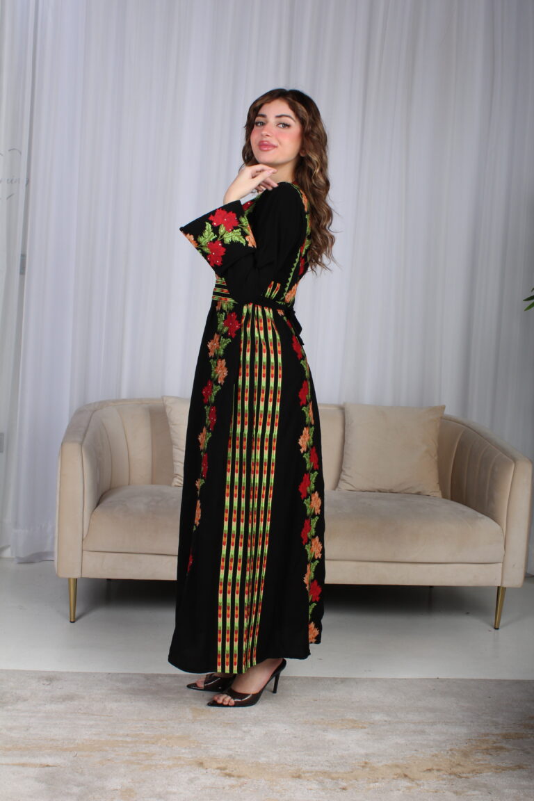 ⁦جلابية اردني مميزه بتطريز سدو ملونه⁩ - الصورة ⁦20⁩