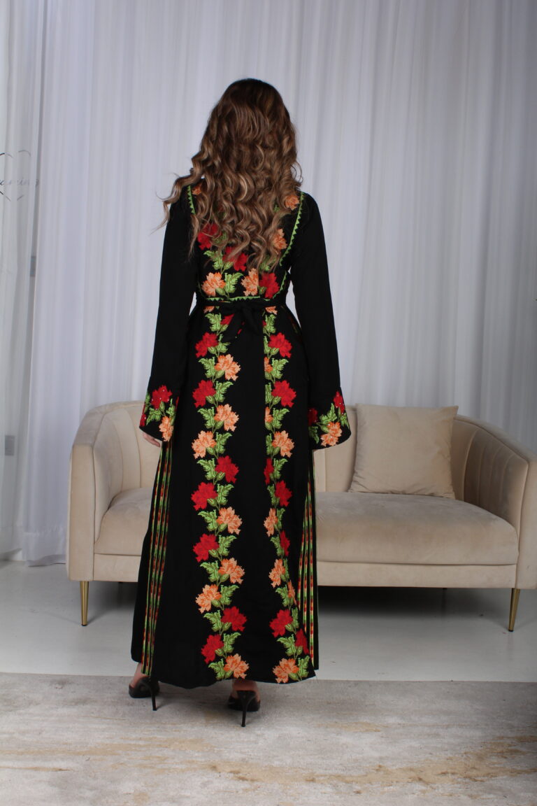 ⁦جلابية اردني مميزه بتطريز سدو ملونه⁩ - الصورة ⁦9⁩
