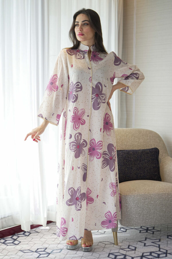 ⁦جلابيه موف بلياقه مشجره وروده (7)⁩ - الصورة ⁦4⁩