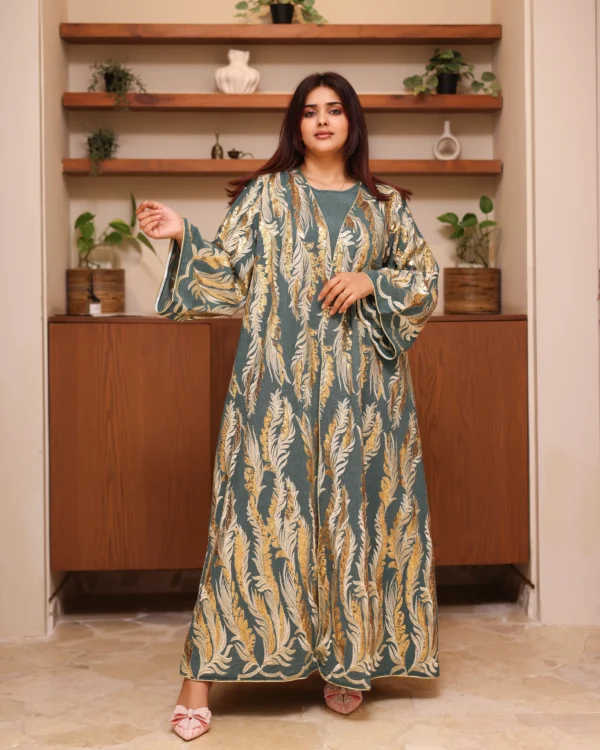 ⁦جلابيه اخضر خليجيه بشك ترتر و فصوص ذهبي⁩ - الصورة ⁦4⁩