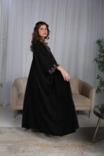 ⁦جلابية اسود ملكي قطعتين بتطريز دقات ملونة من الأمام و اكمام⁩ - الصورة ⁦5⁩