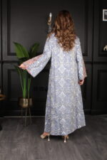 ⁦جلابية سماوي بتطريز دقات ملونة من الأمام و قماش لفتة⁩ - الصورة ⁦11⁩