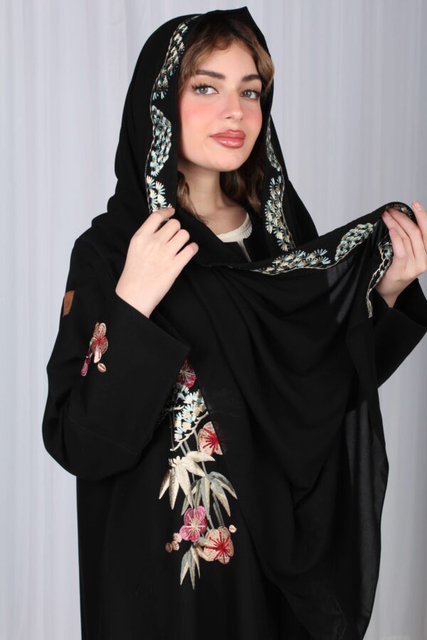 ⁦عباية شك ملون على شكل ورورد ملونة⁩ - الصورة ⁦18⁩