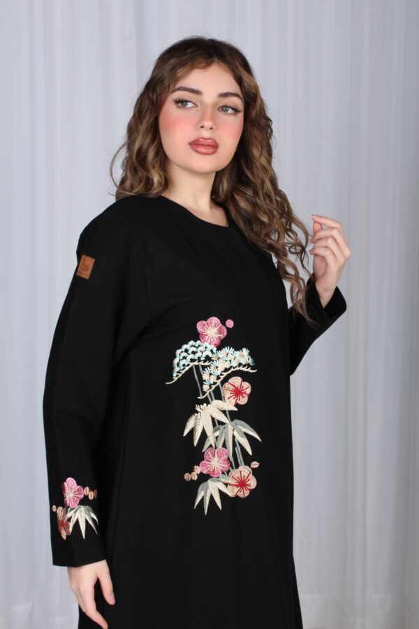 ⁦عباية شك ملون على شكل ورورد ملونة⁩ - الصورة ⁦20⁩