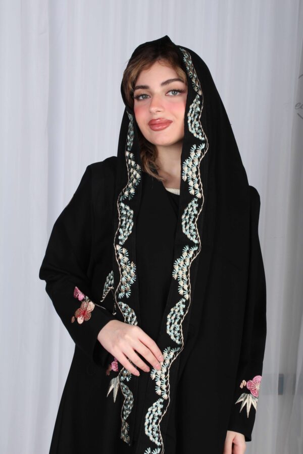 ⁦عباية شك ملون على شكل ورورد ملونة⁩ - الصورة ⁦9⁩