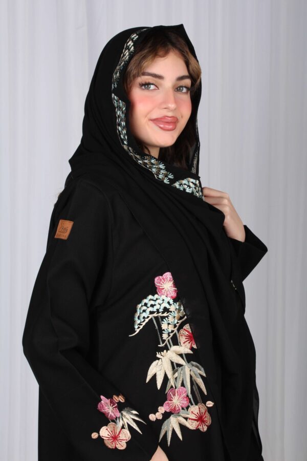 ⁦عباية شك ملون على شكل ورورد ملونة⁩ - الصورة ⁦13⁩