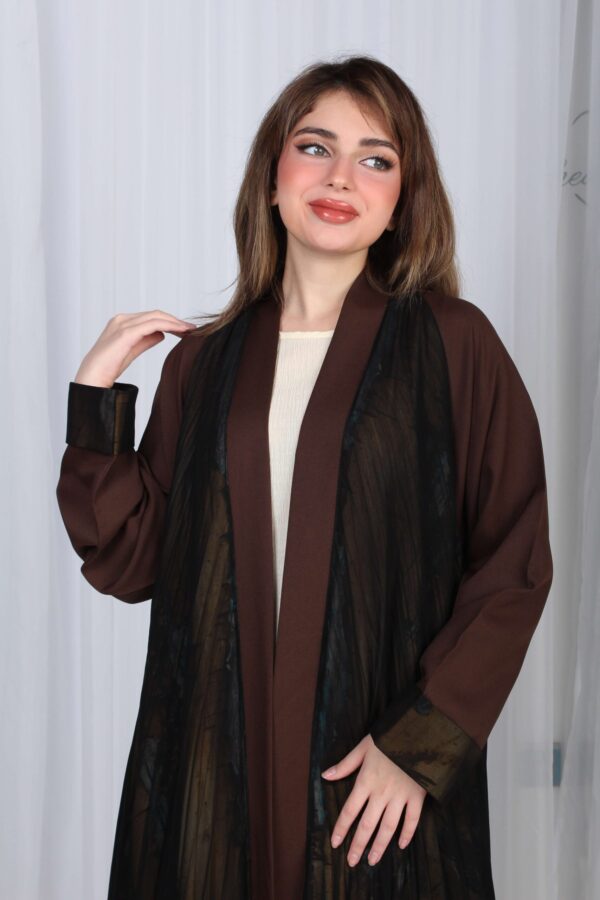 ⁦عباية شيفون بني جاكار كتف⁩ - الصورة ⁦2⁩
