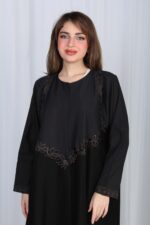 ⁦عباية بتصميم V شك اسود مع نحاسي مخفي⁩ - الصورة ⁦12⁩