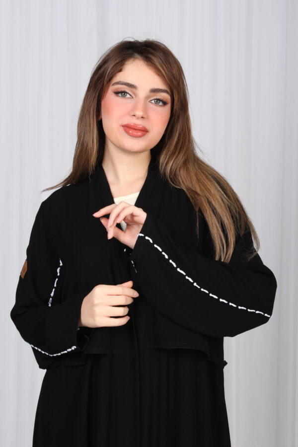 ⁦عباية بشك رمادي خلفي محدد من الاكتاف بشكل مخفي⁩ - الصورة ⁦12⁩