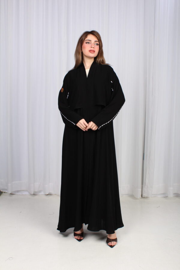 ⁦عباية بشك رمادي خلفي محدد من الاكتاف بشكل مخفي⁩ - الصورة ⁦5⁩