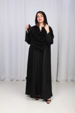 عباية ريش اسود و قيطان من اجناب