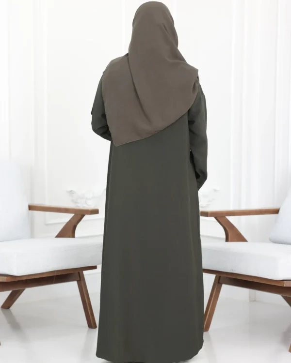 ⁦عباية بليزر زيتي مموج⁩ - الصورة ⁦2⁩