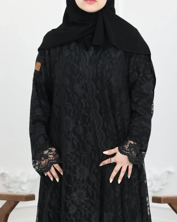 ⁦عباية كلوش دانتيل كامل⁩ - الصورة ⁦2⁩