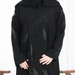 عباية شهد كريب بشك اسود باوراق شجرة