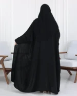 ⁦عباية بشت بتطريز شك اسود مخفي على اكمام⁩ - الصورة ⁦7⁩