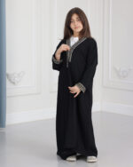 ⁦عباية بناتي سي واي مطرزة ببيج⁩ - الصورة ⁦8⁩