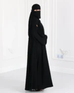 ⁦عباية فزة شك اسود ورق شجر من امام و اكمام⁩ - الصورة ⁦5⁩