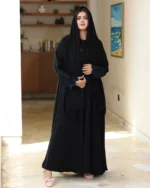 عباية ايفانز كلوش مطرزة بكحلي على اكمام و طرحة - الصورة 3