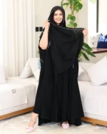 ⁦عباية موديل قطري بشك و طرحة نفس تطريز⁩ - الصورة ⁦5⁩