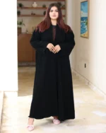 ⁦عباية باللؤلؤ الأسود⁩ - الصورة ⁦6⁩