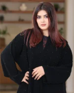 ⁦عباية باللؤلؤ الأسود⁩ - الصورة ⁦4⁩