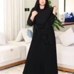 عباية سدن مطرزة بالاسود مع فصوص 0886