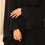 عباية قمر كلوش مطرزة بالأسود