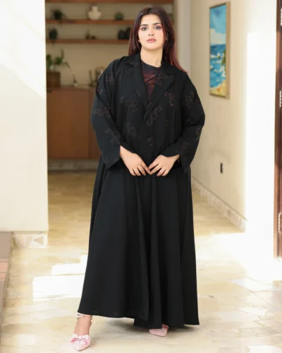 ⁦عباية نور فاشن كريب واقف مع تداخل قماش جاكار⁩ - الصورة ⁦4⁩