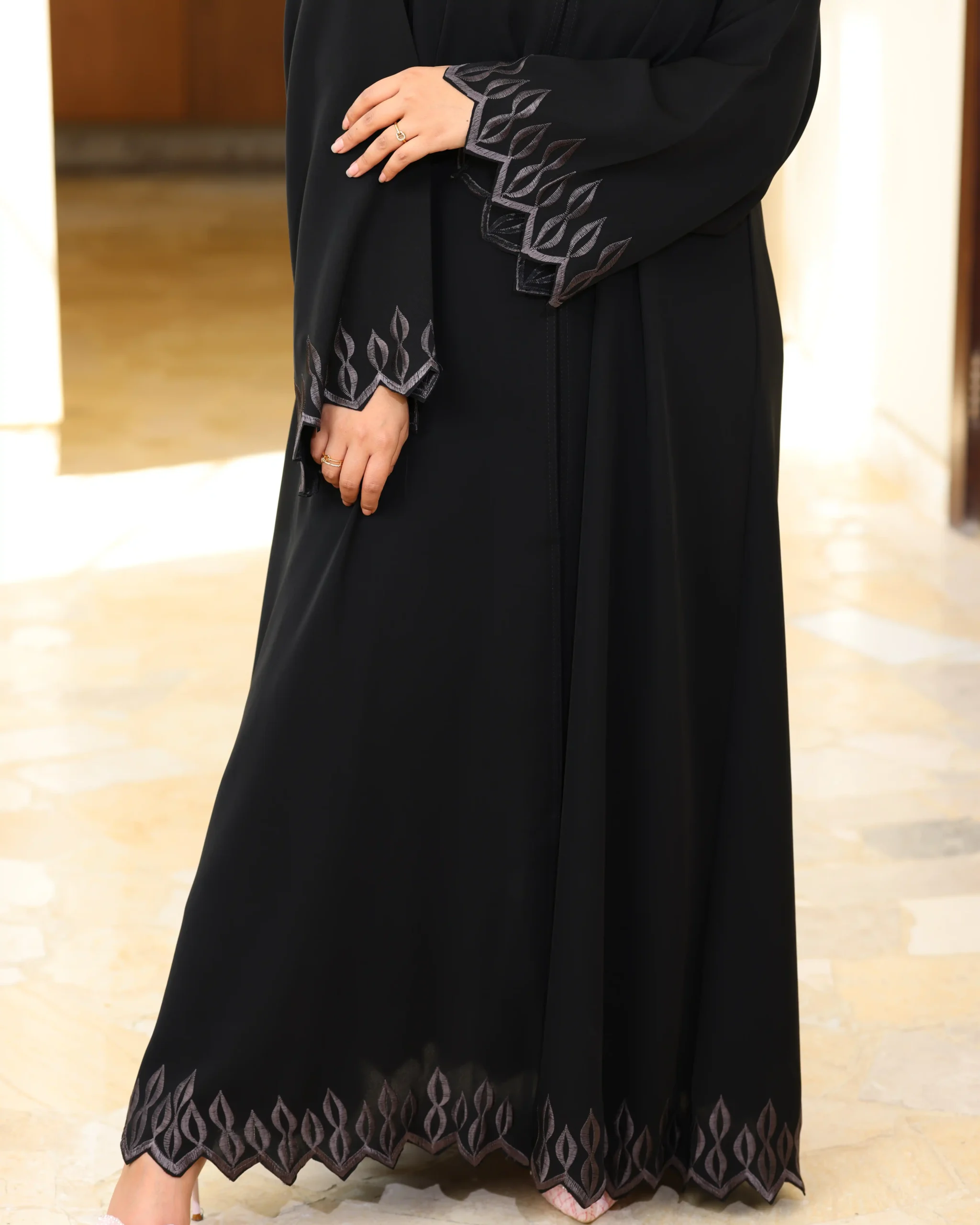 عبايات عملية